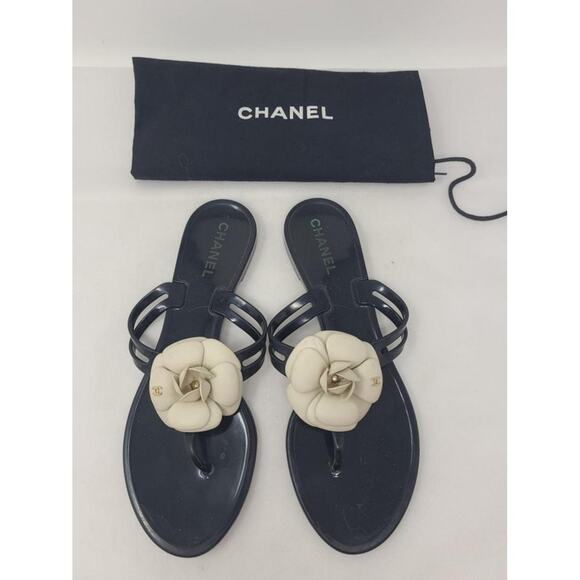 Chanel Black Jelly Camellia Interlocking CC Thong Sandals 40 EU - Picture 4 of 10